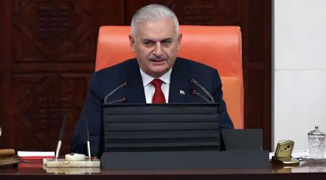 Binali Yıldırım istifa edecek
