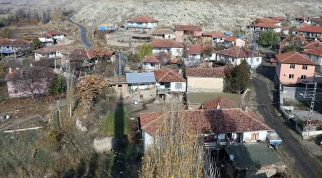 Türkiye nüfusu köylere dönüyor