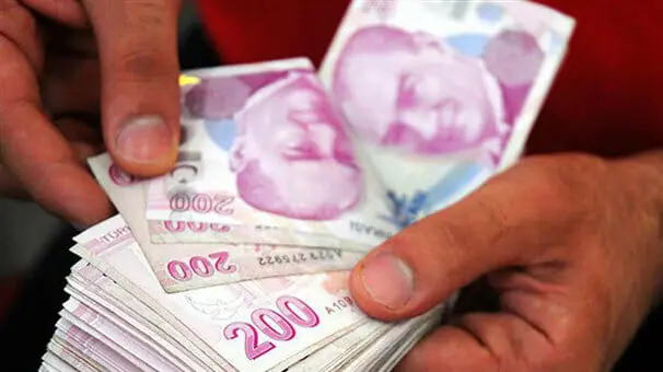 15 yıl süre, 3.600 prim günü ile kıdem tazminatı almak için bu şartı taşımak gerekiyor