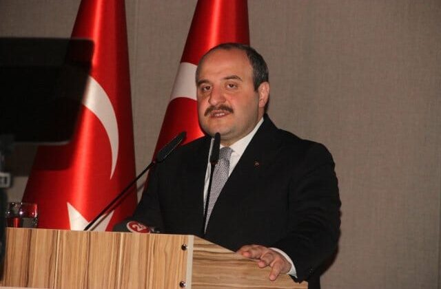 Bakan'dan kadroya geçemeyen taşeronlar için açıklama!