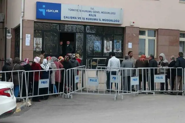 İŞKUR büro memuru alıyor | Başvuru şartları nelerdir?