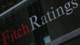Fitch Türkiye'nin görünümünü 'negatif' yaptı
