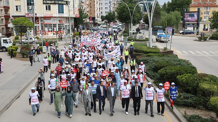 'Emek ve Adalet' için dokuz gündür yürüyorlar