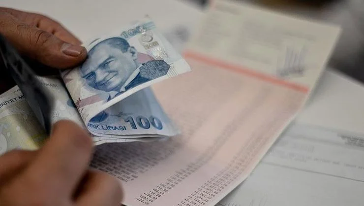 Emekliye bayram ikramiyesi için tarih netleşti!