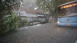 İstanbul'da şiddetli yağmur: 1 ölü