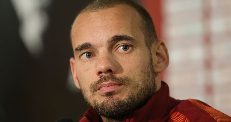 Galatasaray efsanesi Sneijder veda etti