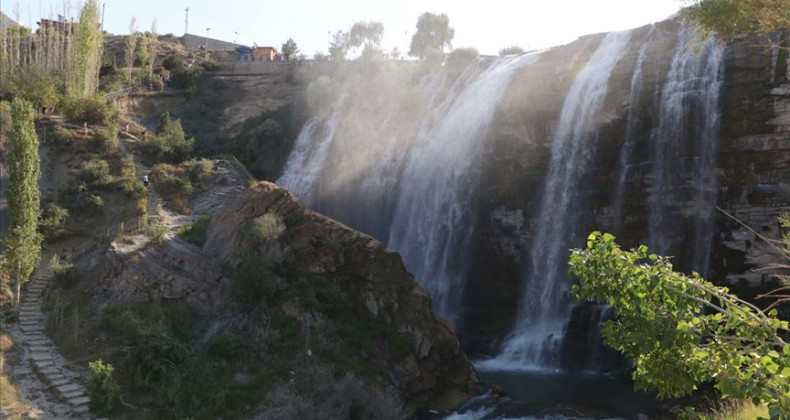 Uzundere turizmdeki değerini artırmak istiyor