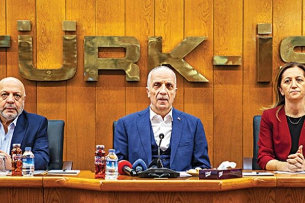 Üç işçi konfederasyonu yıllar sonra ilk kez buluştu