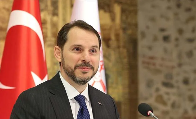 Sosyal medyada gündem: Berat Albayrak nerede?