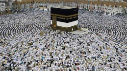 Suudi Arabistan'dan umre kararı