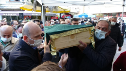 Süleyman Soylu halasını defnetti