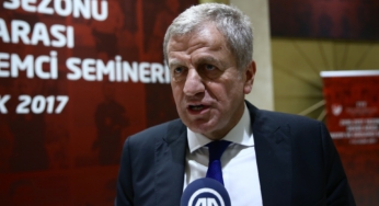 UEFA: "Webo'ya ırkçılık yapan hakemle ilgili gereken yapılacak"
