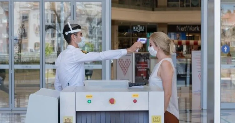 20 yaş altı AVM'ye gidebilir mi? Otobüse binebilir mi? Hangi illerde yasak kalktı?