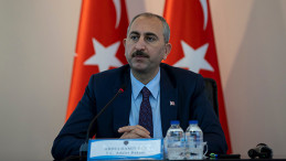 Adalet Bakanı'nın annesi Korona'dan vefat etti