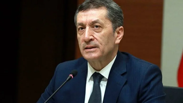 2021'de ek öğretmen ataması bekleyenlere 'ufak bir' umut ışığı