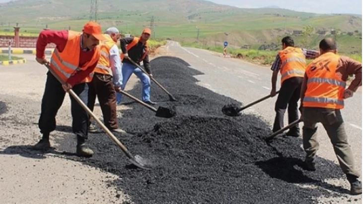 Taşeron iş&ccedil;ilere kadro