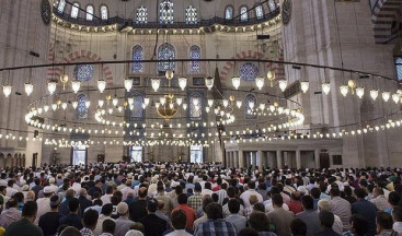 Bayram Namazı Saat Kaçta? 2022 Kurban Bayramı Namazı Saatleri Ankara- İstanbul- İzmir ve Tüm İller