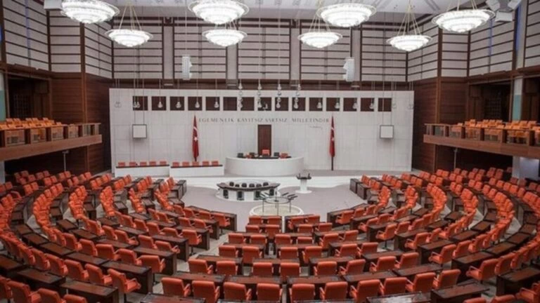 Yeni Torba Yasa İçinde Taşerona Kadro Var Mı?