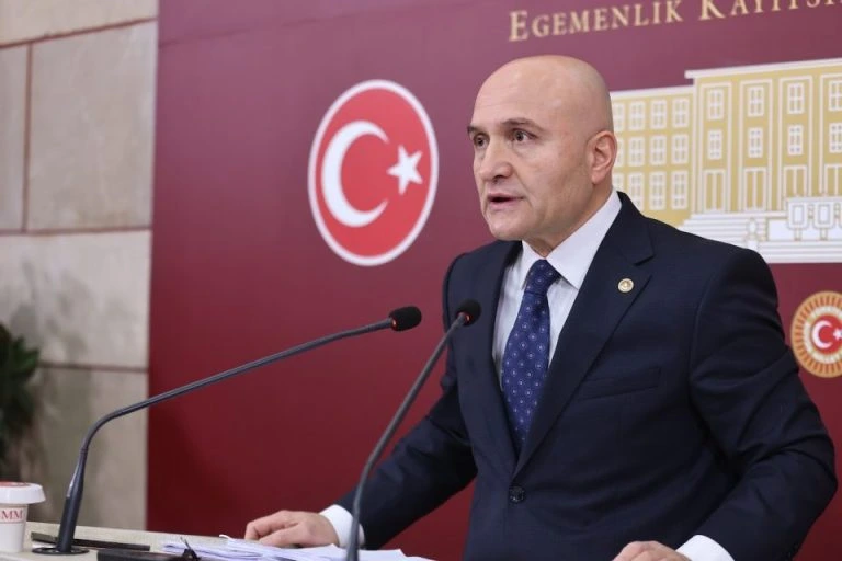 İYİ Parti Milletvekili Erhan Usta’dan planlı kalkınma uyarısı