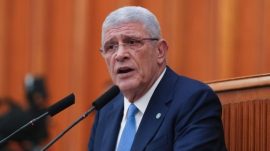 İYİ Parti Merkezde Yükseliyor: Türkiye’de Yeni Siyasi Denge mi Kuruluyor?