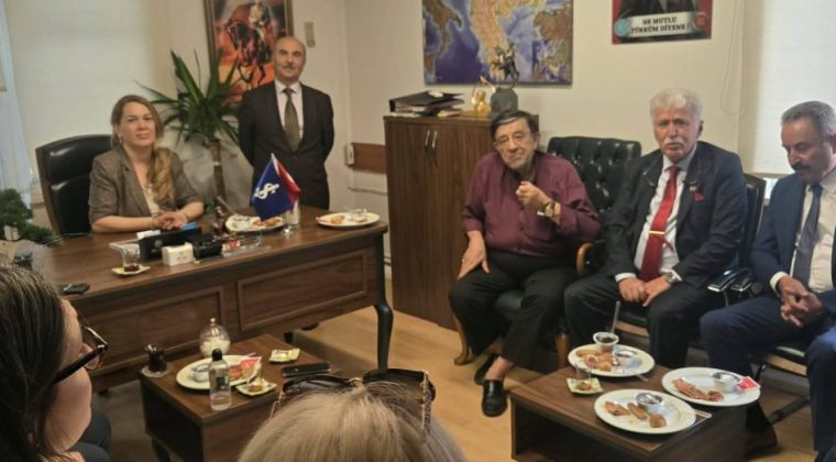 BALKAN TÜRKLERİNİN MİLLÎ SESİ ERDOĞAN SARAÇ ANKARA'DA